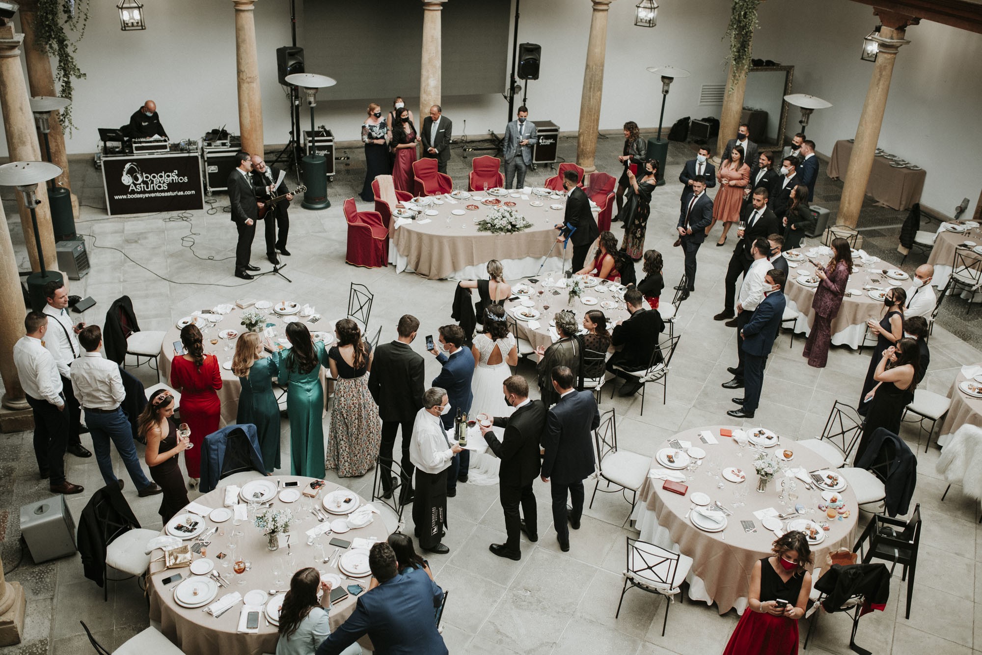 slide_caliq_LyM_0075